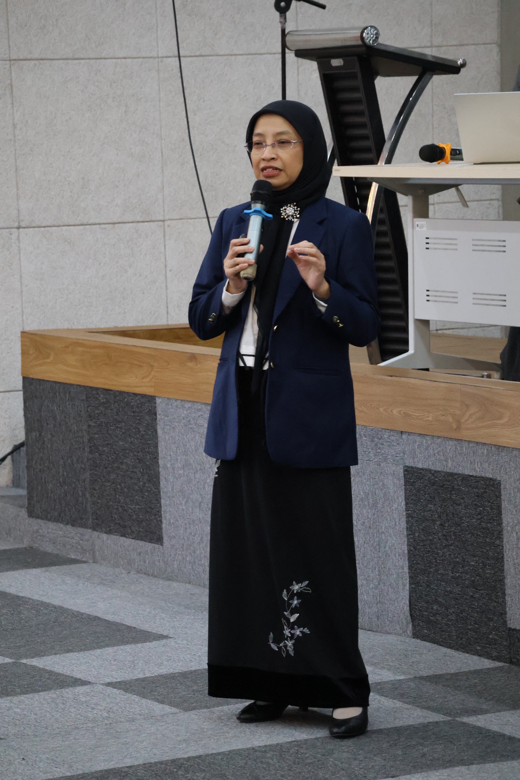 Workshop Tata Kelola Penyelenggaraan Pendidikan Profesi Dokter di Fakultas Kedokteran Universitas Pendidikan Indonesia bersama narasumber dari Universitas Padjadjaran.-9